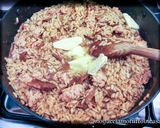 Foto del passaggio 4 della ricetta Risotto con Funghi Porcini e Salsiccia