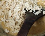 A picture of step 9 of 3 spice chicken filled bread.