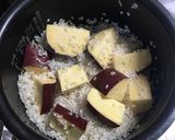 Hình bước làm 2 của món Cơm khoai lang chuẩn Nhật {Satsumaimo Gohan}
