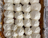 Foto del paso 6 de la receta: Tarta de galleta, plátano y dulce de leche “sin horno”
