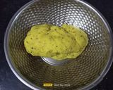 મેંદા રવાની ફરસી પુરી (Maida Rava Farsi Puri Recipe in Gujarati) રેસીપી સ્ટેપ3ફોટો