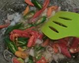 Foto langkah ke 2 dari resep Ikan Asin Masak Santan.