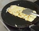 A picture of step 4 of Hide & Seek Omelette.
