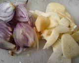 Foto langkah ke 2 dari resep Tumis tempe cabai hijau.