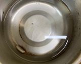 A picture of step 1 of Apple Cinnamon Tea.