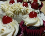 Foto del paso 2 de la receta: Cupcakes extra-chocolatosos con relleno de dulce de leche