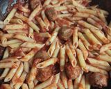 Foto del paso 3 de la receta: Macarrones con tomate y albóndigas