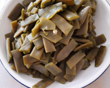 Foto del paso 1 de la receta: Judías verdes con champiñones al vino tinto