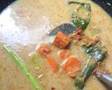 Foto langkah ke 7 dari resep Fillet Dori Masak Santan Kuning.