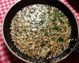 Foto del paso 5 de la receta: Gambas tostadas con aliño de aceite con ajos y perejil