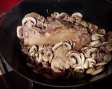 Une image de l'étape 5 de Poulet sauté normand.