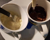 Foto del paso 1 de la receta: Como hacer decoraciones fáciles en chocolate para tortas