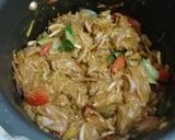 A picture of step 2 of Beef varattiyadhu.