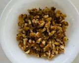 A picture of step 3 of Dates and walnuts cake -vegan.
