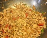 Foto del paso 2 de la receta: Ensalada de papas con Pollo Salteado