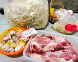 รูปขั้นตอนการทำที่ 1 ของ ผัดถั่วงอกใส่หมูกระเทียมดอง