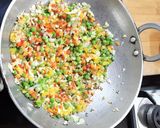A picture of step 4 of Chinese Fried Rice.