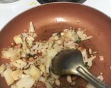 A picture of step 3 of Vidharbha style Poha.