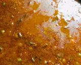A picture of step 3 of Traditional turkey berry curry.