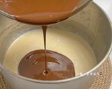 A picture of step 4 of Nama Chocolate.
