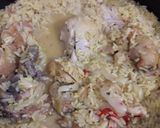 Foto del paso 3 de la receta: Arroz con pollo y azafrán