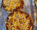A picture of step 5 of Vegetarian Mexican Pizza.
