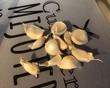 Une image de l'étape 7 de Pommes grenailles au thym, ail et romarin.