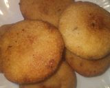 A picture of step 5 of Stuffed Kakara Pitha.