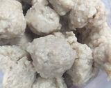 Foto langkah ke 5 dari resep Pentol Daging Sapi.