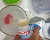 Foto langkah ke 5 dari resep Mango Yakult Nata De Coco.