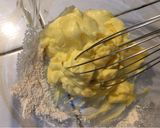 Foto langkah ke 1 dari resep Garlic Cheese Cookies.