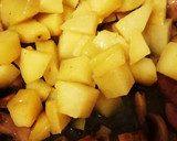 Foto del paso 4 de la receta: Salteado de patatas champiñones y criollo