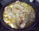Foto del paso 3 de la receta: Muslitos de pollo con champiñones y vermú