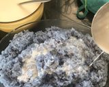 Hình bước làm 4 của món Xôi xoài hoa đậu biếc