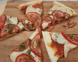 Foto del paso 3 de la receta: Pizza 5 variedades  (ver fotos) para lucirse
