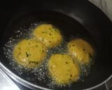 A picture of step 7 of Cauliflower Cutlets.