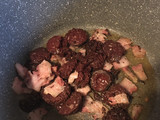 Habas y guisantes a la catalana