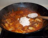 Foto del paso 12 de la receta: Sepia con tomate y maizena