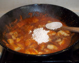 Foto del paso 12 de la receta: Sepia con tomate y maizena