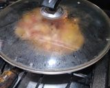 A picture of step 3 of Tawa masaledar kale chanay.