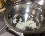 Foto del paso 2 de la receta: Risotto con espárragos y camarones