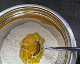 Une image de l'étape 2 de °Beignets de courgettes au parmesan°.