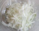 Foto del paso 2 de la receta: Salsa roja para huevos