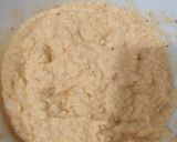Foto del paso 7 de la receta: Buñuelos de merluza y langostinos
