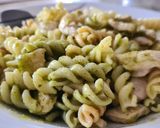 Foto del paso 6 de la receta: Ensalada de pasta y pollo al pesto de nueces