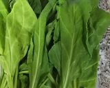 A picture of step 1 of Palak ke pakoray.