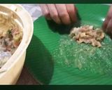 Foto langkah ke 2 dari resep Lumpia ayam udang kulit tahu.