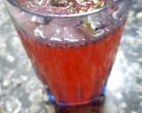 A picture of step 4 of Rose mojito.