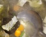 Foto langkah ke 4 dari resep Sop Iga Sapi Rawit Hijau.