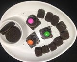 A picture of step 12 of Oreo truffle.